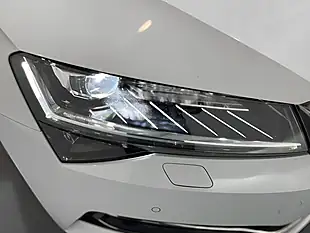 Used 2021 Skoda Superb Se L White - Interior and Exterior details 7