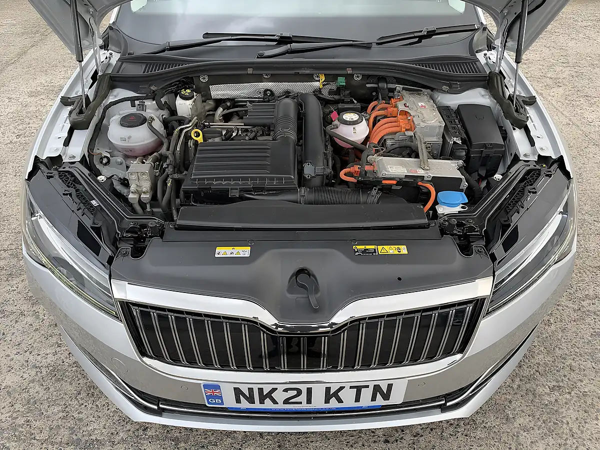 Used 2021 Skoda Superb Se Technology Silver Metallic - Interior and Exterior details 18