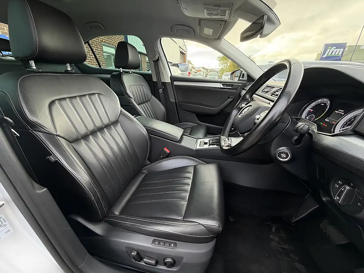 Used 2021 Skoda Superb Se Technology Silver Metallic - Interior and Exterior details 3