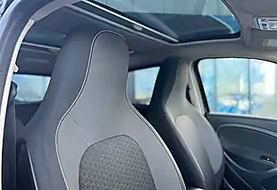 Used 2021 Smart Forfour Premium Black/Black - Interior and Exterior details 19