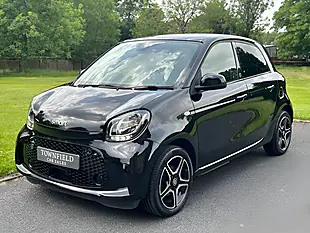 Used 2021 Smart Forfour Premium Black - Interior and Exterior details 3
