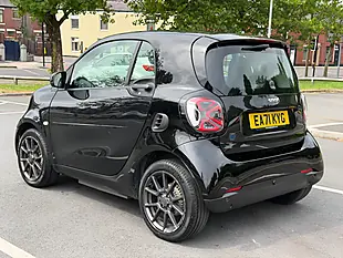 Used 2021 Smart Fortwo Brabus Line Black - Interior and Exterior details 5