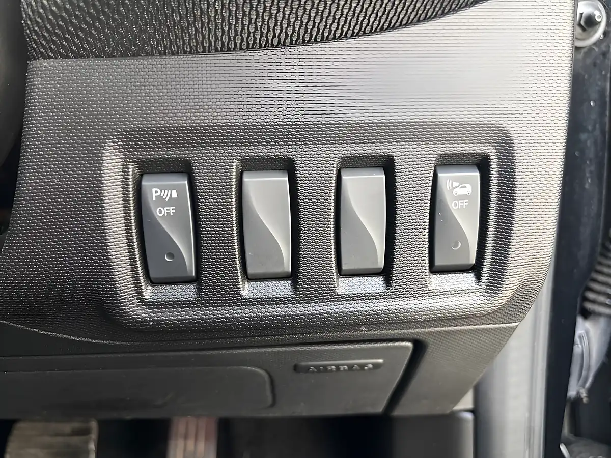 Used 2021 Smart Fortwo Exclusive Black - Interior and Exterior details 19