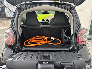Used 2021 Smart Fortwo Exclusive Black - Interior and Exterior details 20