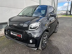 Used 2021 Smart Fortwo Exclusive Black - Interior and Exterior details 6