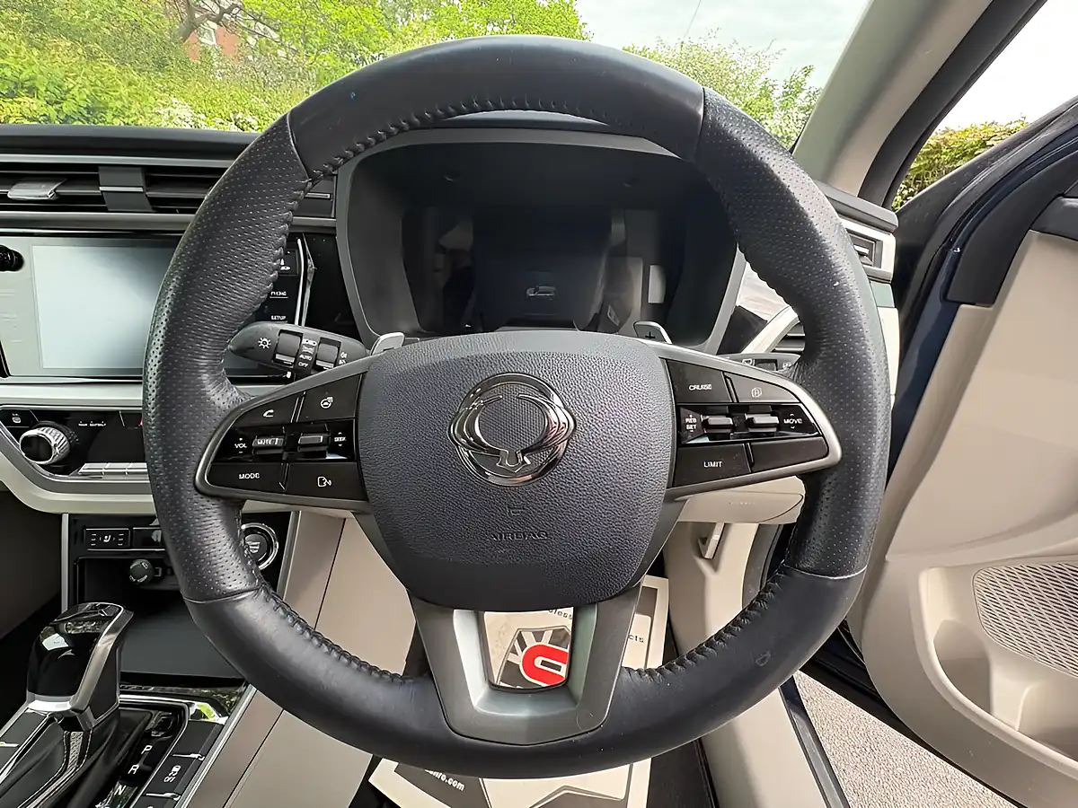 Used 2021 Ssangyong Korando Ultimate Blue - Interior and Exterior details 9
