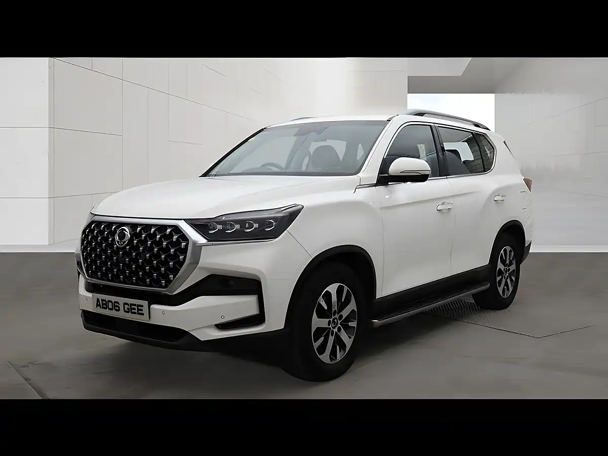 Used 2021 Ssangyong Rexton Ventura White - Interior and Exterior details 2