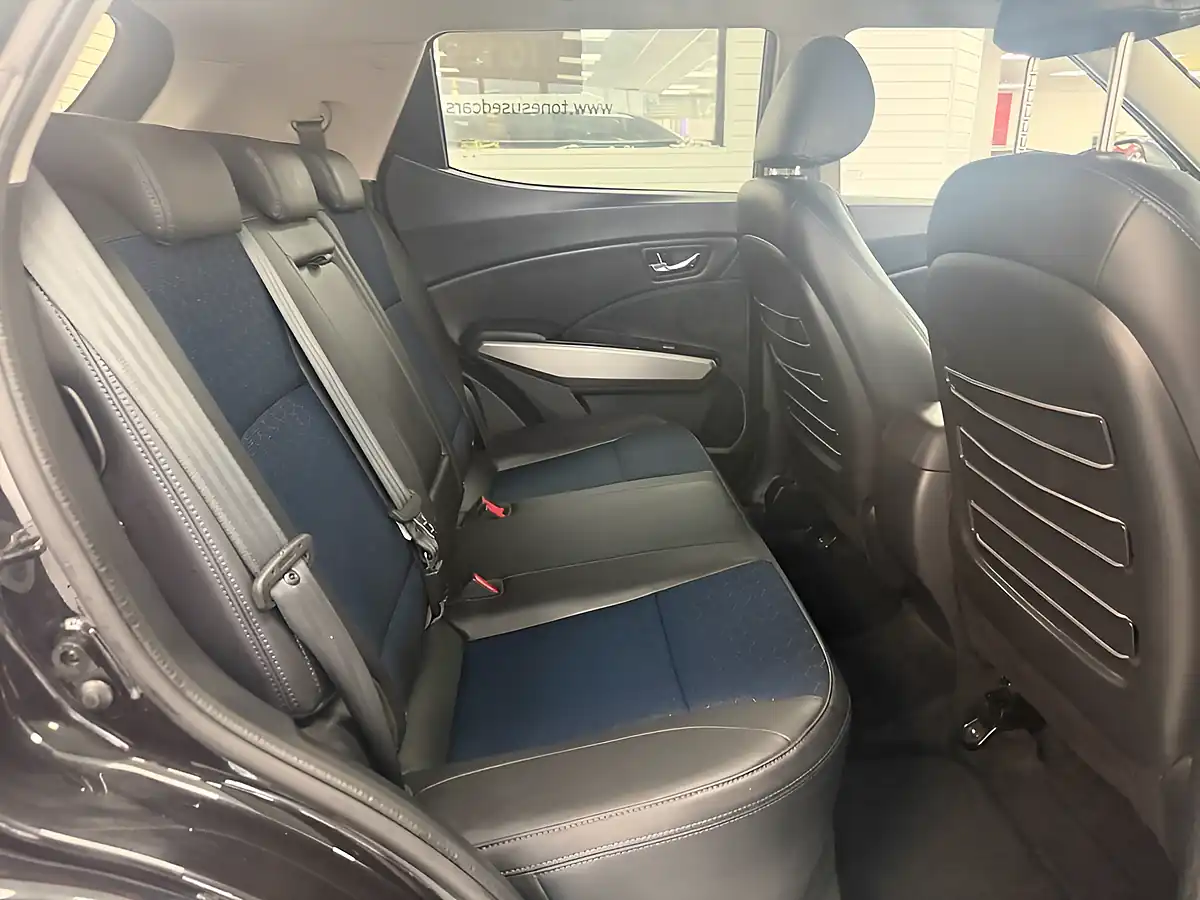 Used 2021 Ssangyong Tivoli Le Black - Interior and Exterior details 4