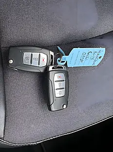 Used 2021 Ssangyong Tivoli Ventura Blue - Interior and Exterior details 19
