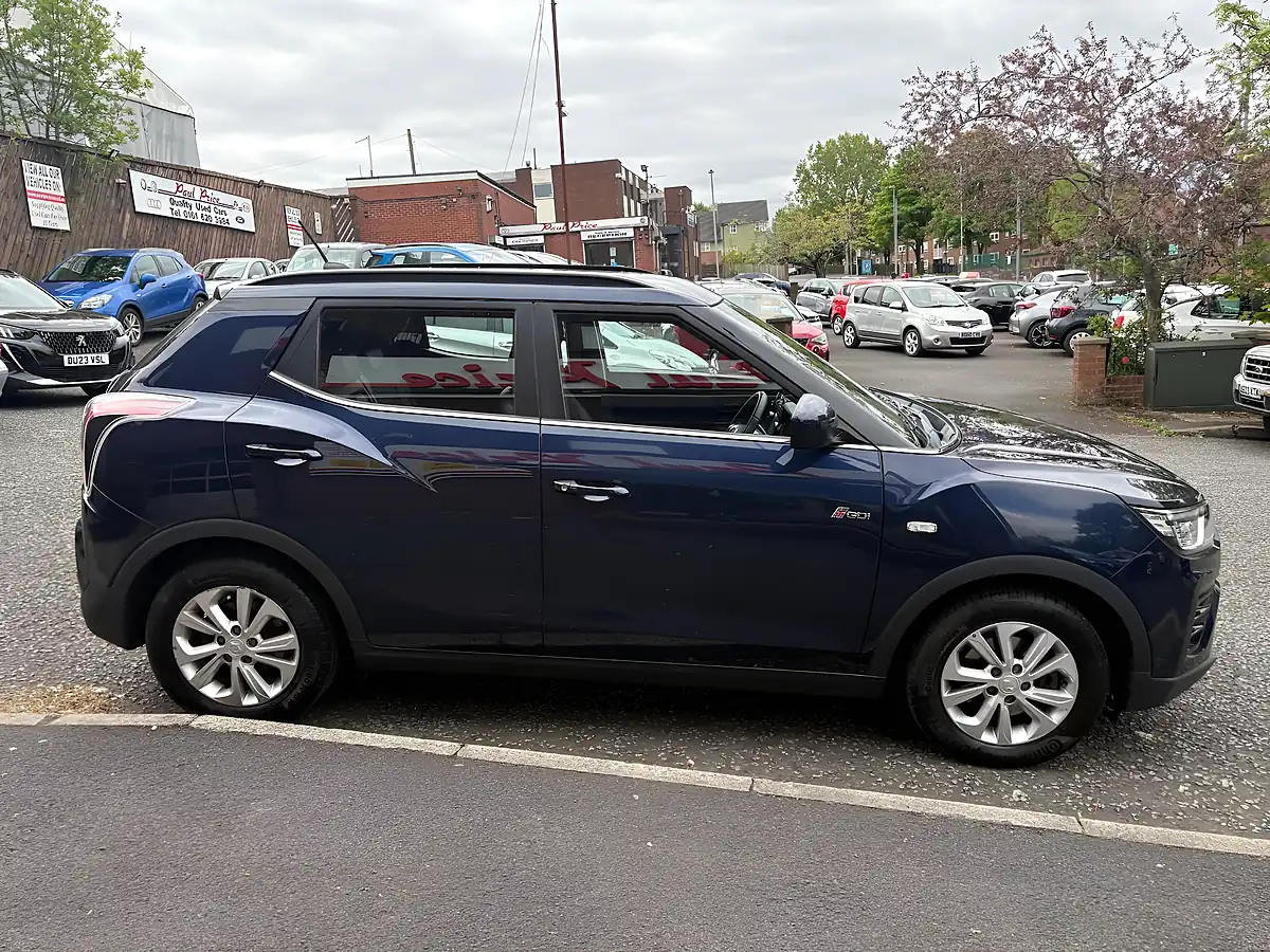 Used 2021 Ssangyong Tivoli Ventura Blue - Interior and Exterior details 2