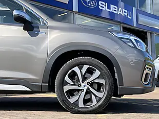 Used 2021 Subaru Forester Xe Premium Gold - Interior and Exterior details 4