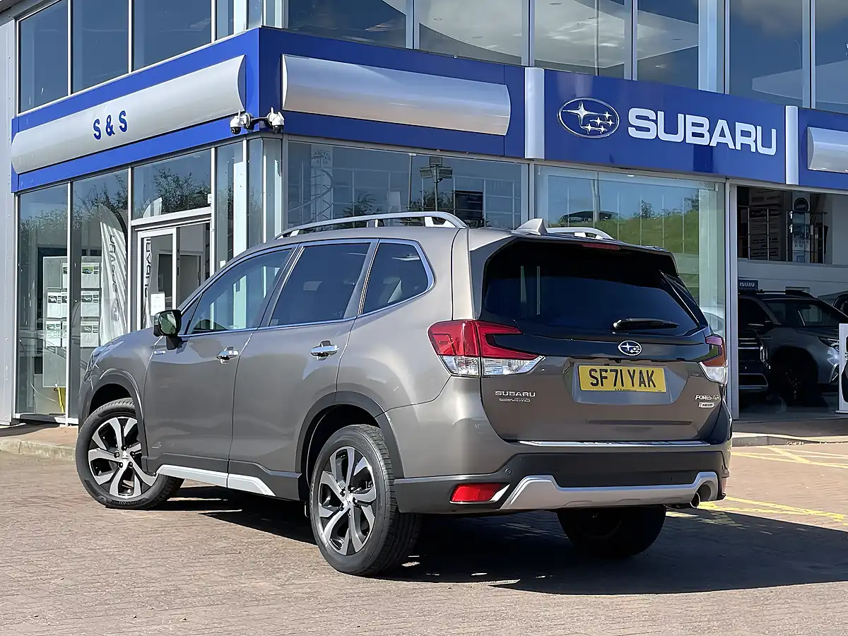 Used 2021 Subaru Forester Xe Premium Gold - Interior and Exterior details 7