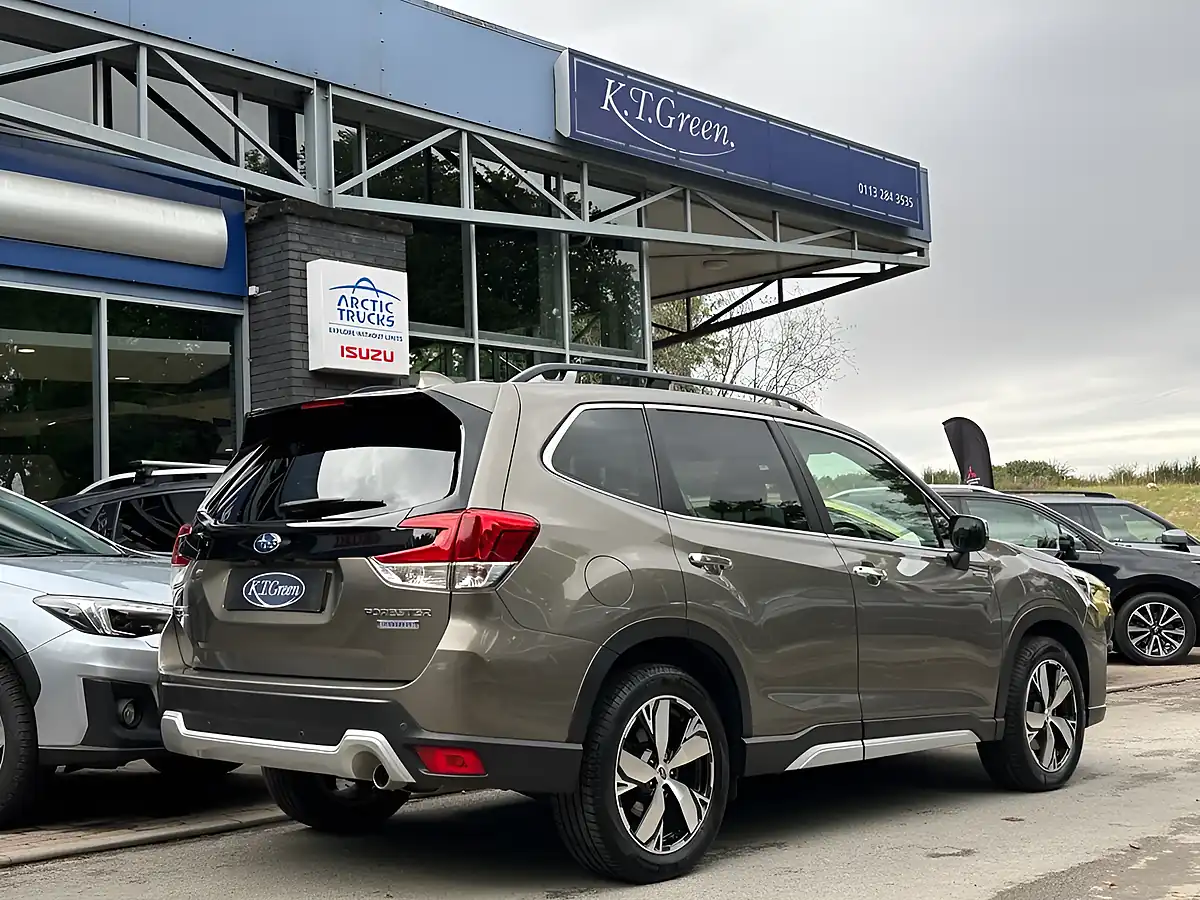 Used 2021 Subaru Forester Xe Premium Sepia Bronze - Interior and Exterior details 4