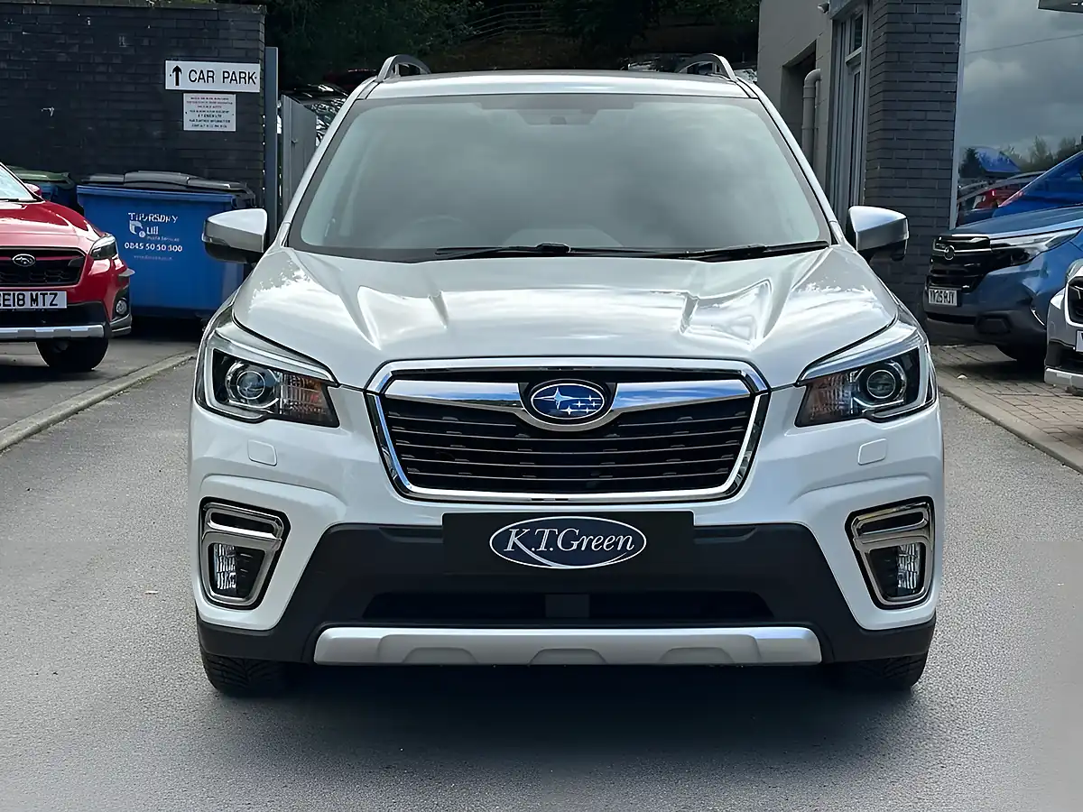 Used 2021 Subaru Forester Xe White - Interior and Exterior details 14