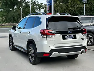 Used 2021 Subaru Forester Xe White - Interior and Exterior details 18