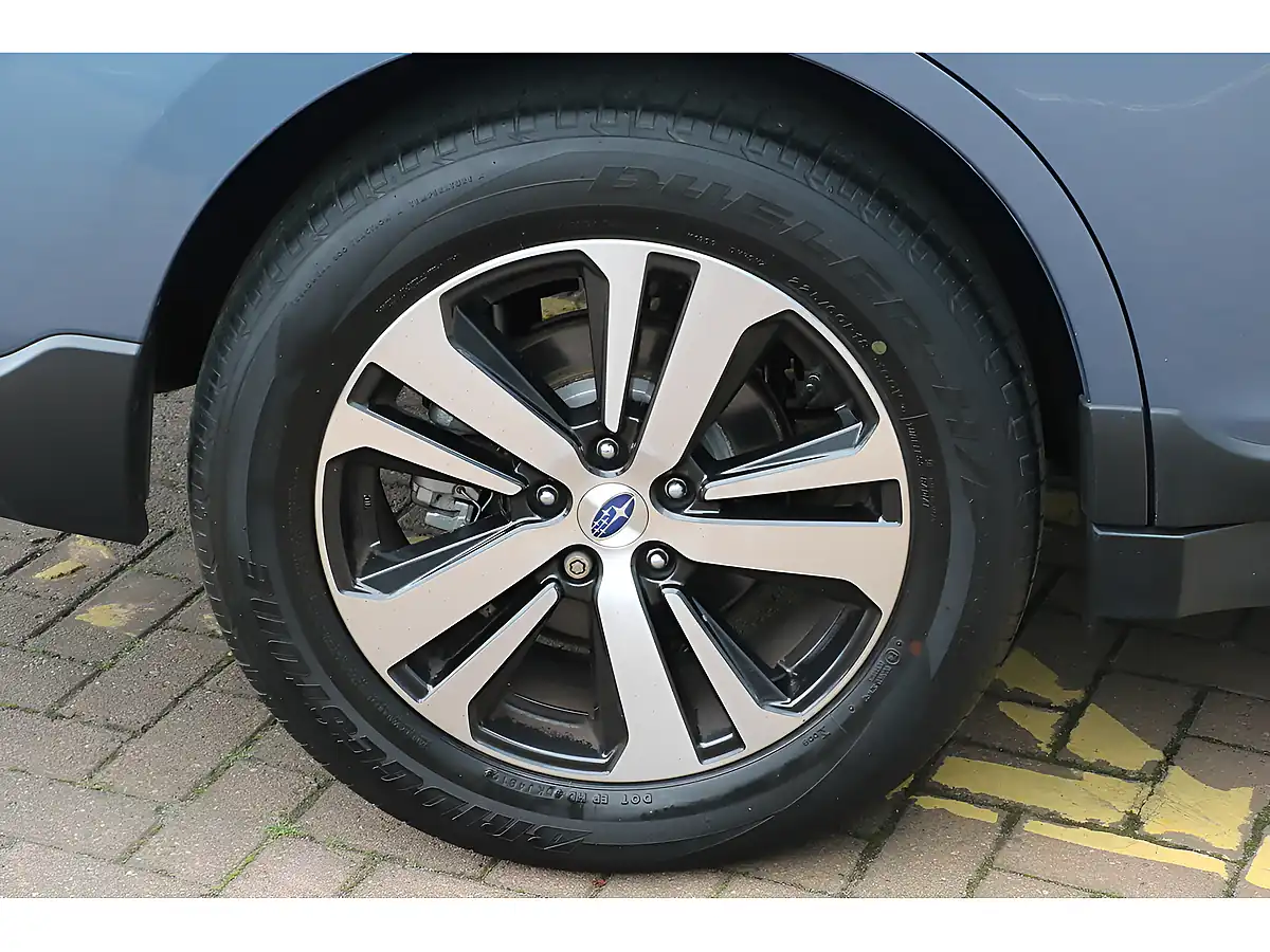 Used 2021 Subaru Outback Se Premium Grey - Interior and Exterior details 12