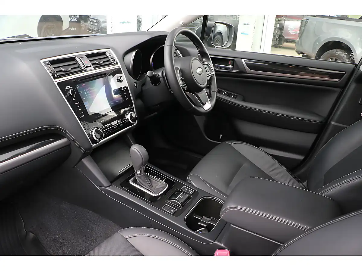 Used 2021 Subaru Outback Se Premium Grey - Interior and Exterior details 15