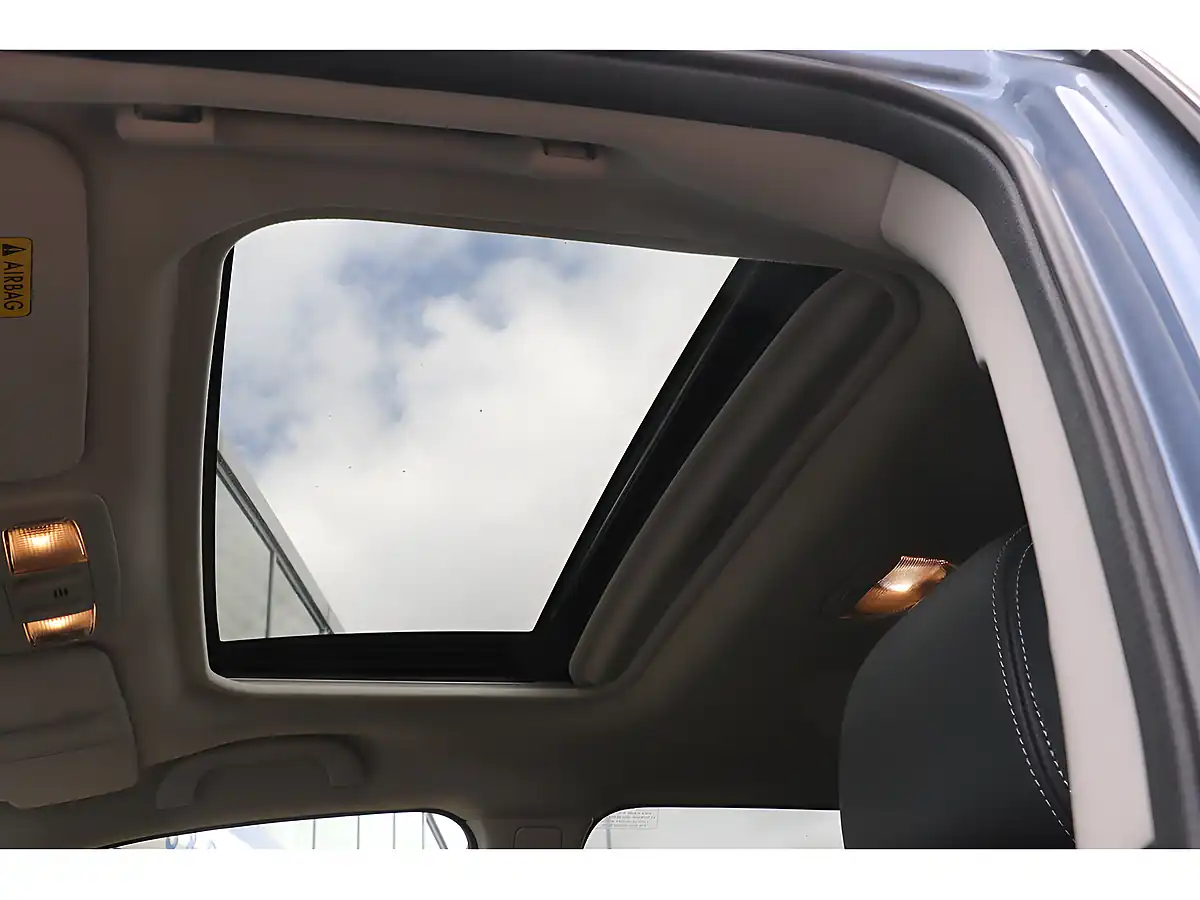 Used 2021 Subaru Outback Se Premium Grey - Interior and Exterior details 17