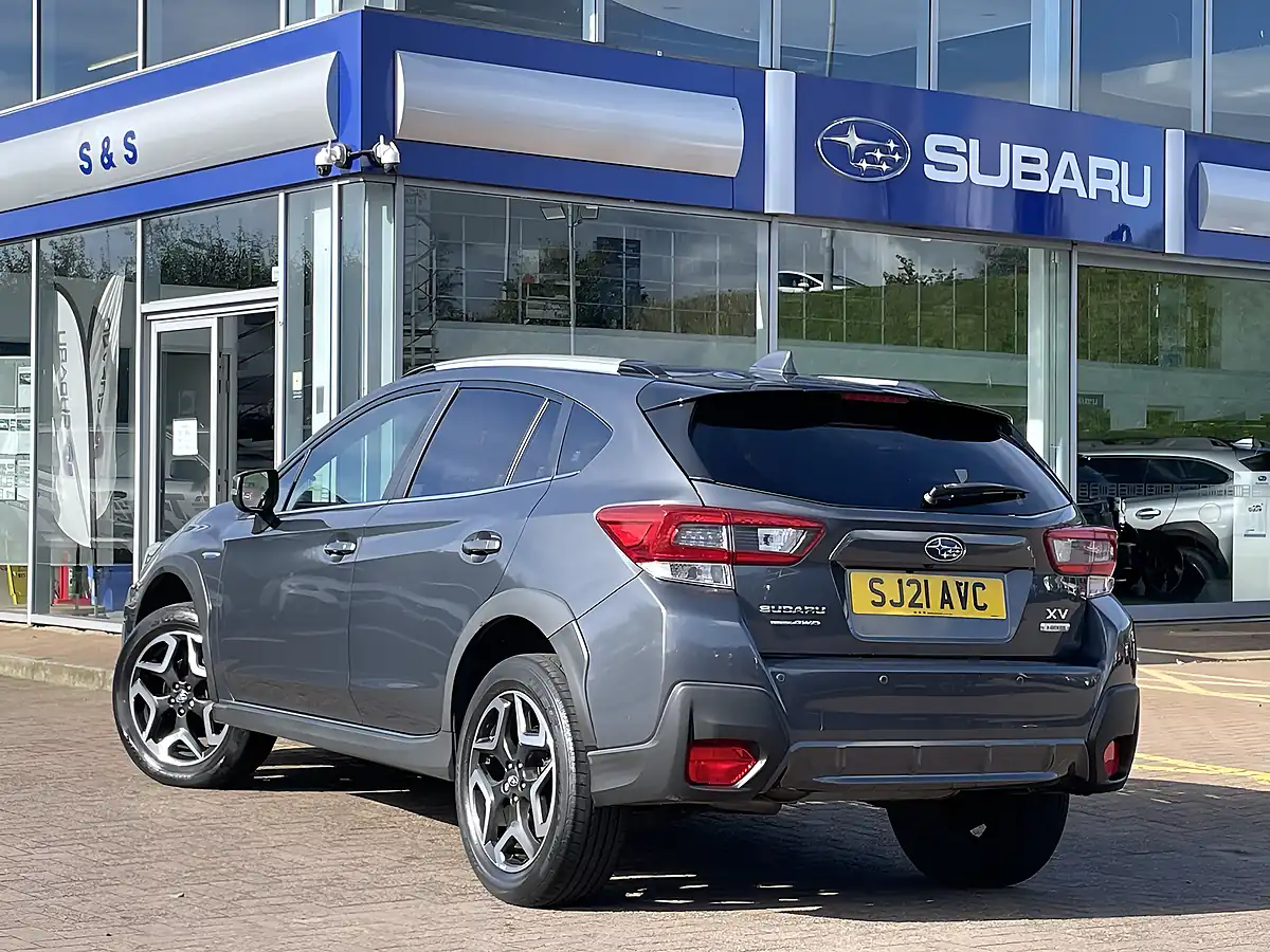 Used 2021 Subaru Xv Se Grey - Interior and Exterior details 6
