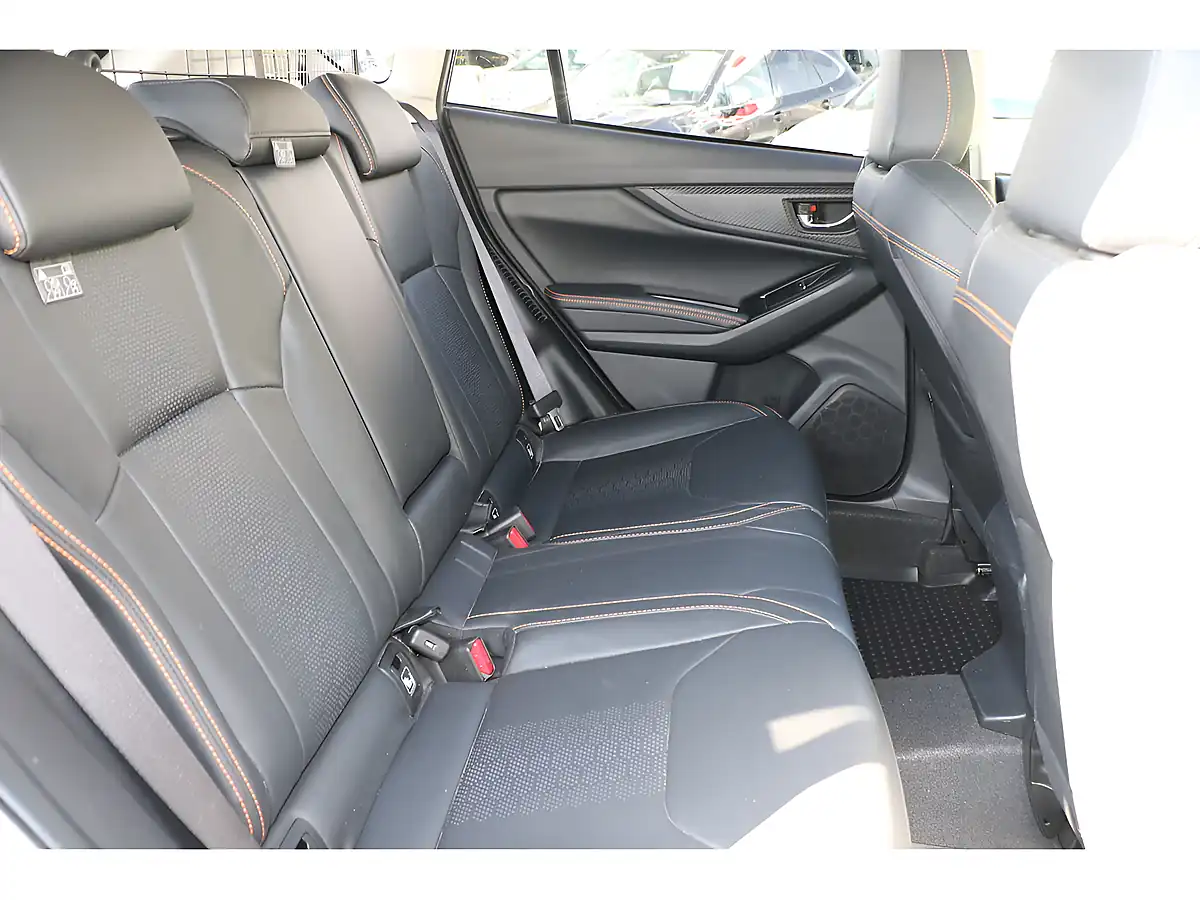 Used 2021 Subaru Xv Se Premium Blue - Interior and Exterior details 13