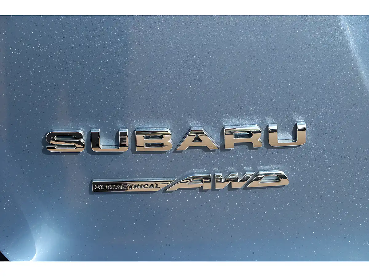 Used 2021 Subaru Xv Se Premium Blue - Interior and Exterior details 6