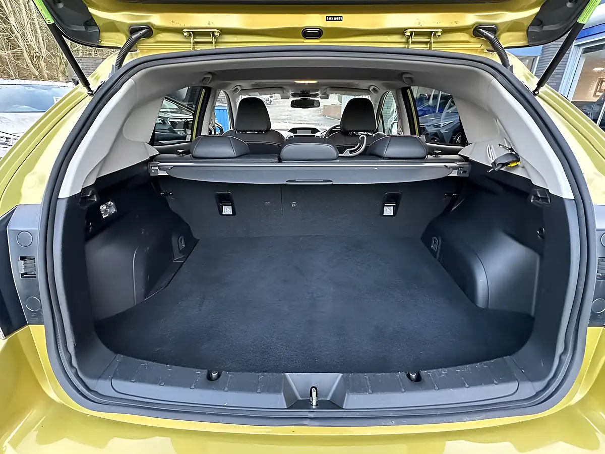Used 2021 Subaru Xv Se Premium Yellow - Interior and Exterior details 13