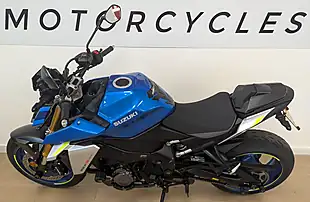 Used 2021 Suzuki GSX-S1000 Blue - Interior and Exterior details 9