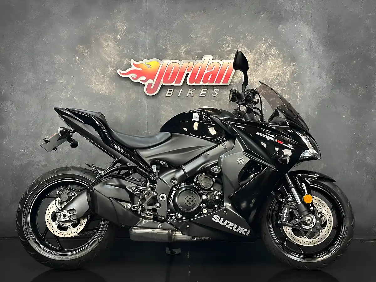 Used 2021 Suzuki GSX-S1000 F Black - Front View