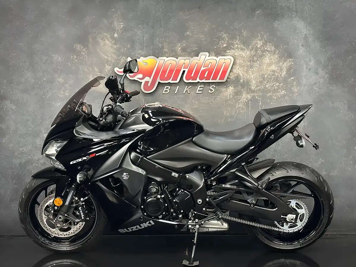 Used 2021 Suzuki GSX-S1000 F Black - Interior and Exterior details 2