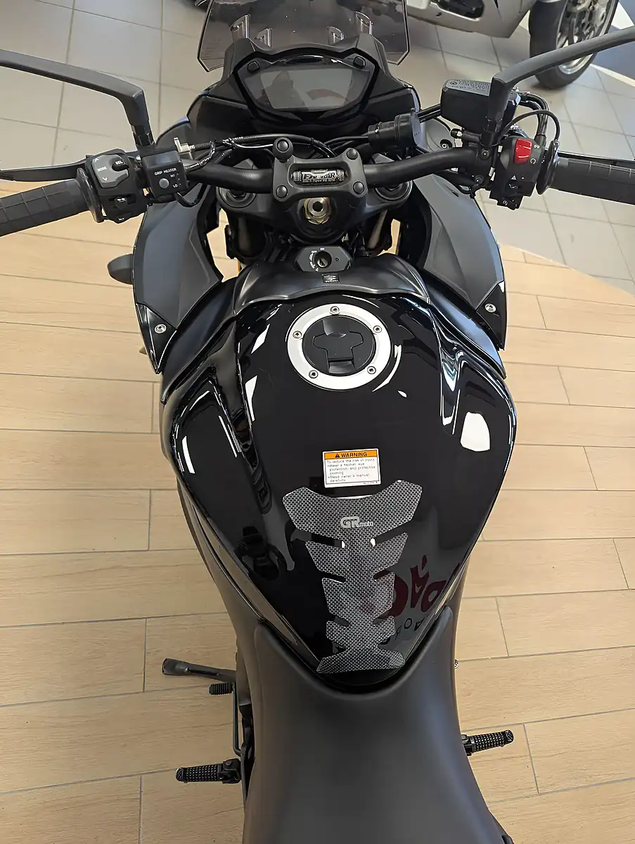 Used 2021 Suzuki GSX-S1000F 1000 Black - Interior and Exterior details 13