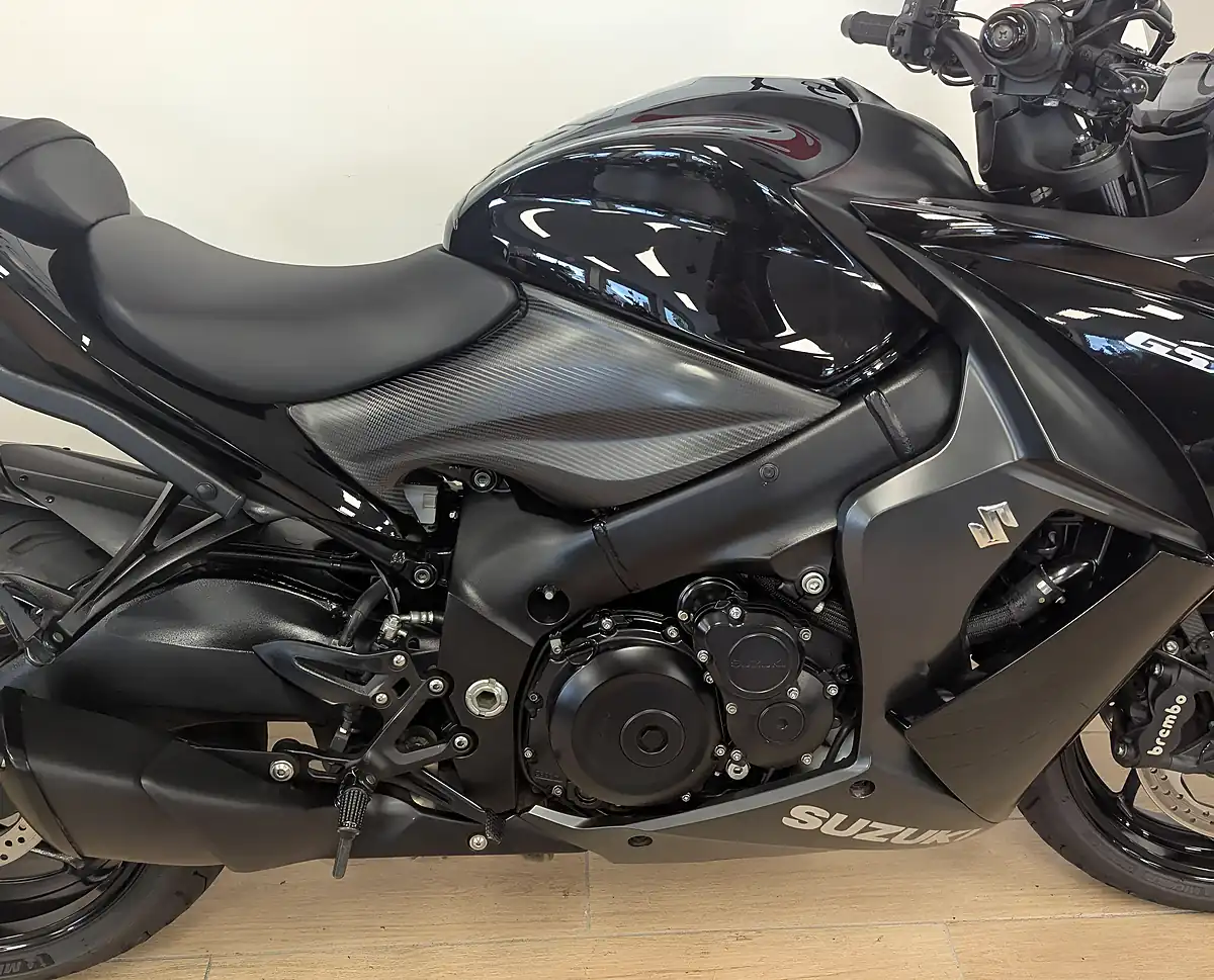Used 2021 Suzuki GSX-S1000F 1000 Black - Interior and Exterior details 6