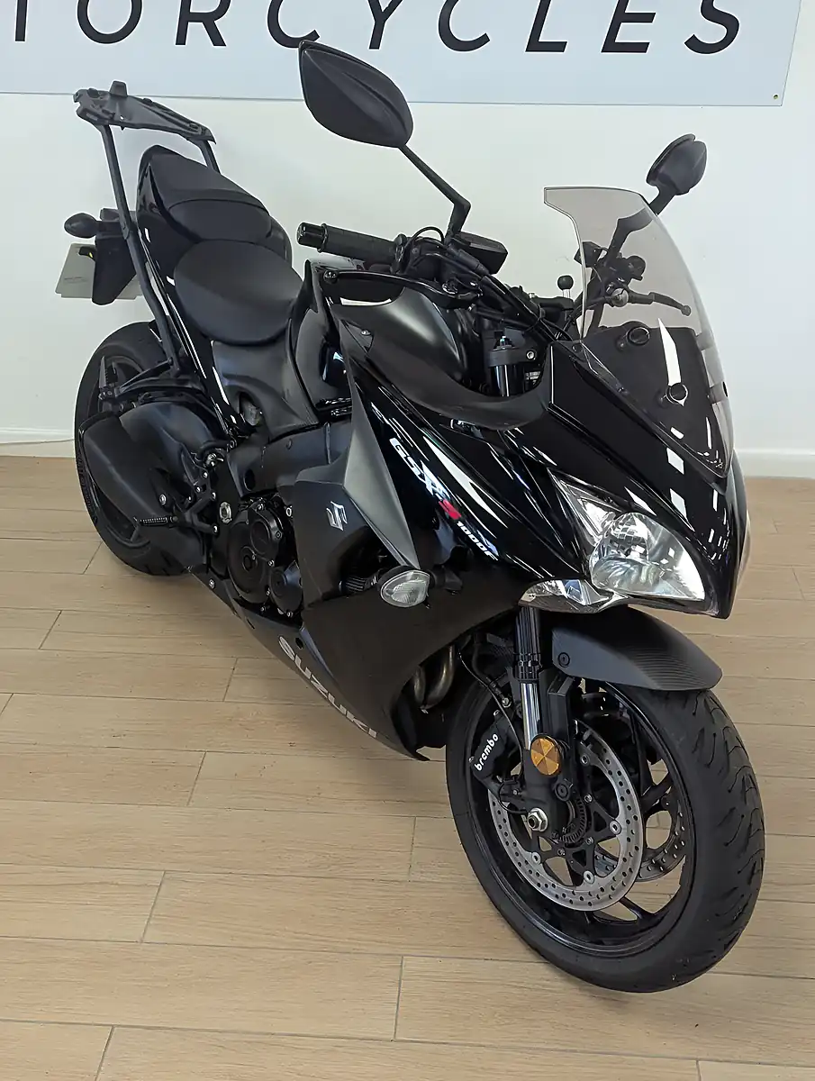 Used 2021 Suzuki GSX-S1000F 1000 Black - Interior and Exterior details 8