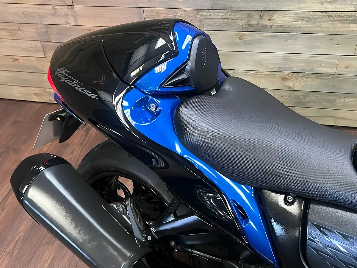 Used 2021 Suzuki GSX1300R Hayabusa Black - Interior and Exterior details 6