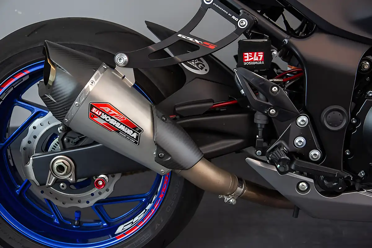 Used 2021 Suzuki Gsxs Black - Interior and Exterior details 13
