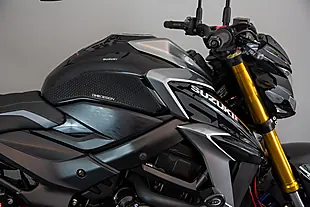 Used 2021 Suzuki Gsxs Black - Interior and Exterior details 15