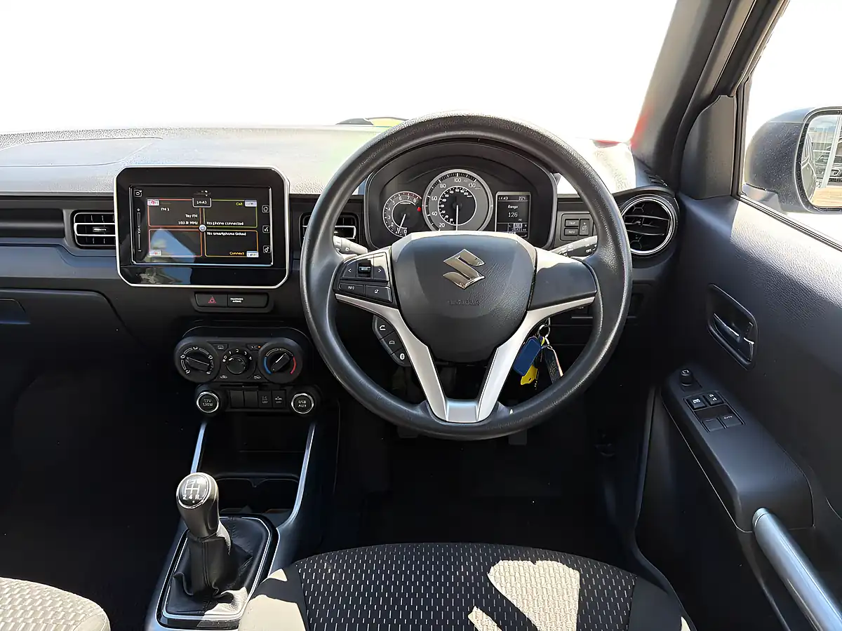 Used 2021 Suzuki Ignis Sz-T Green - Interior and Exterior details 8