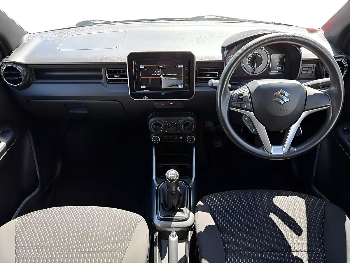 Used 2021 Suzuki Ignis Sz-T Green - Interior and Exterior details 9