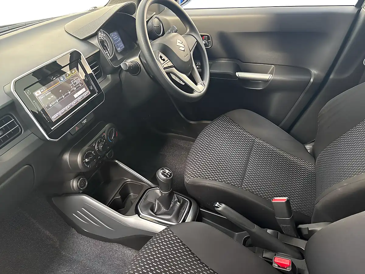 Used 2021 Suzuki Ignis Sz-T Green - Interior and Exterior details 10