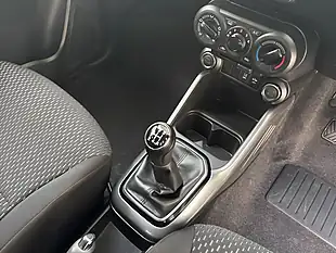 Used 2021 Suzuki Ignis Sz-T Green - Interior and Exterior details 11