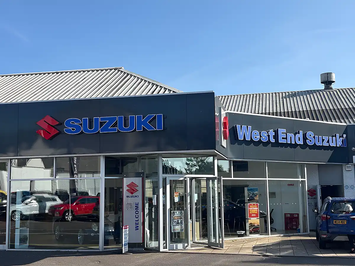 Used 2021 Suzuki Ignis Sz-T Green - Interior and Exterior details 19