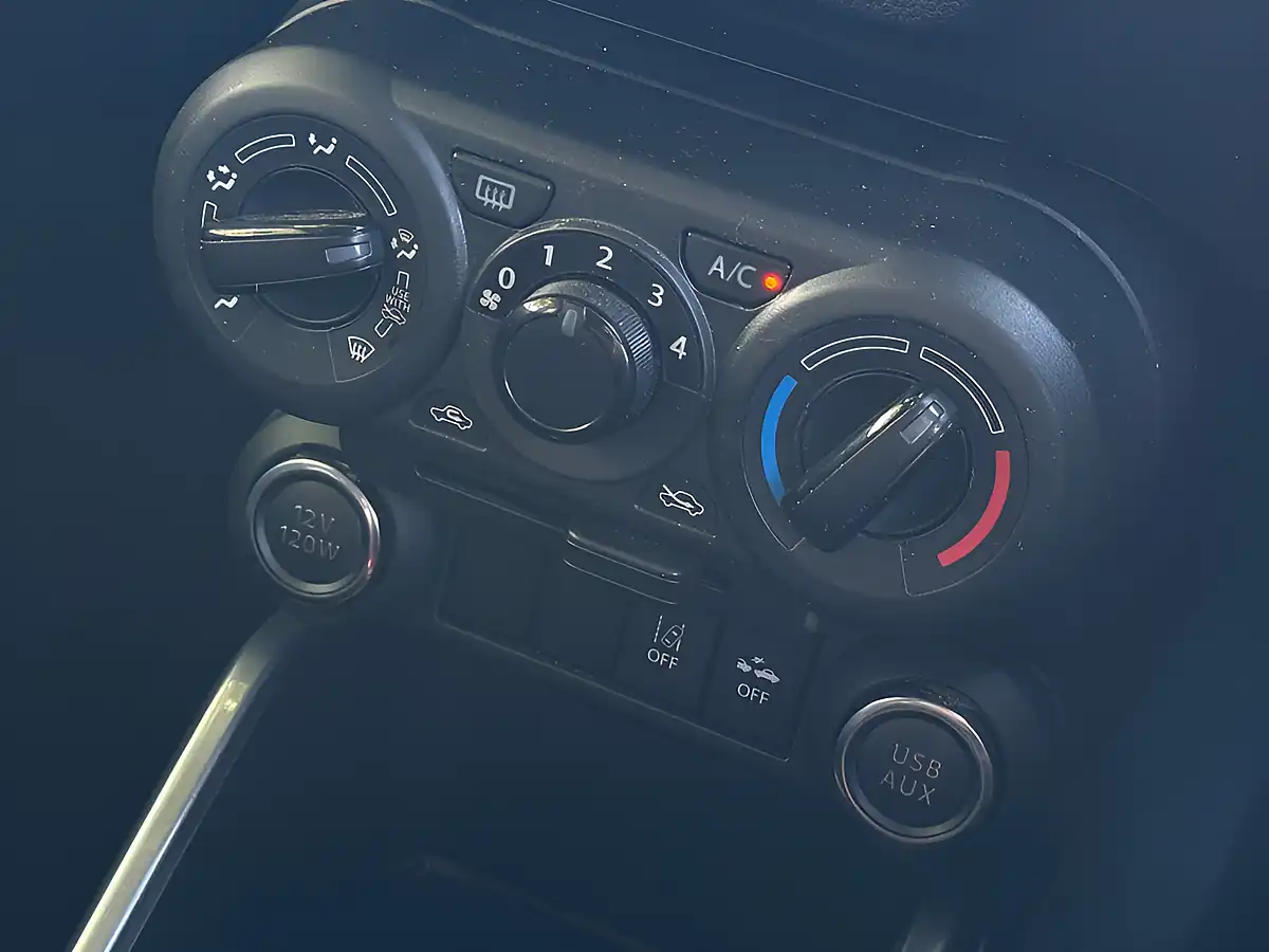 Used 2021 Suzuki Ignis Sz-T Red - Interior and Exterior details 16