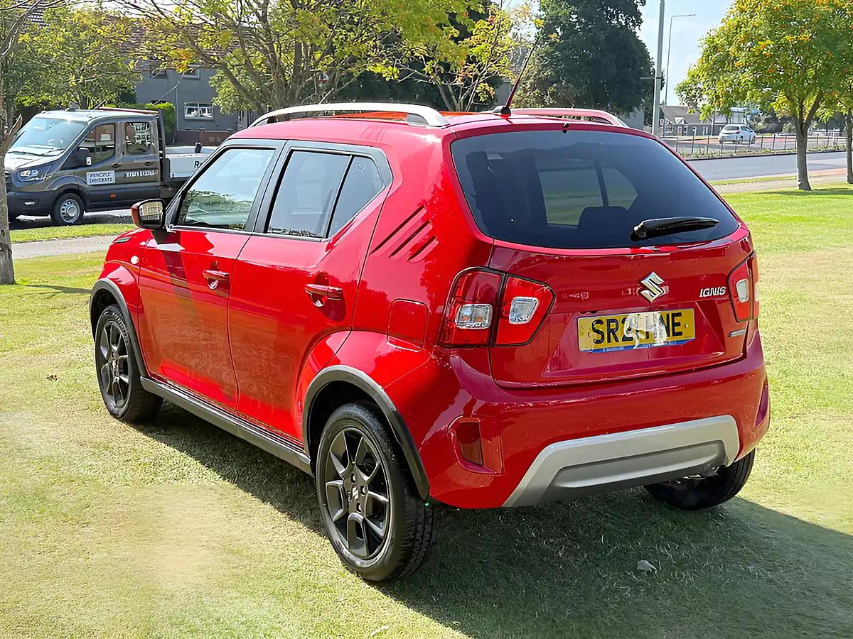 Used 2021 Suzuki Ignis Sz-T Red - Interior and Exterior details 4