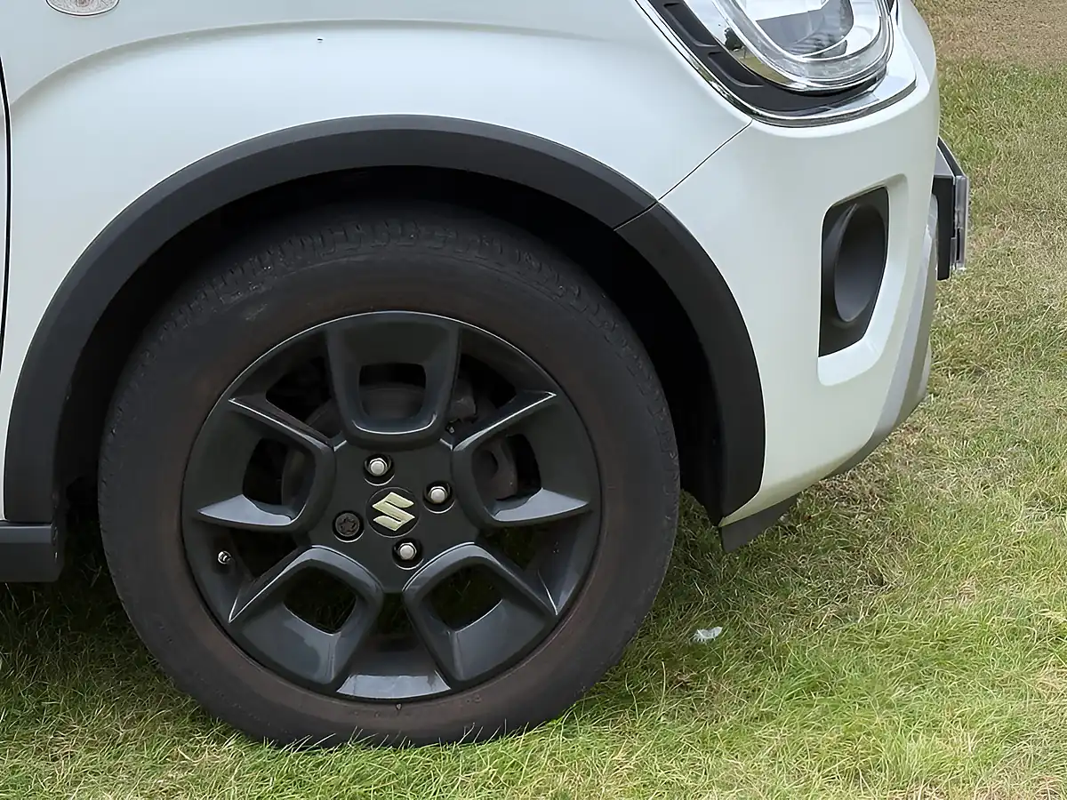Used 2021 Suzuki Ignis Sz-T White - Interior and Exterior details 7
