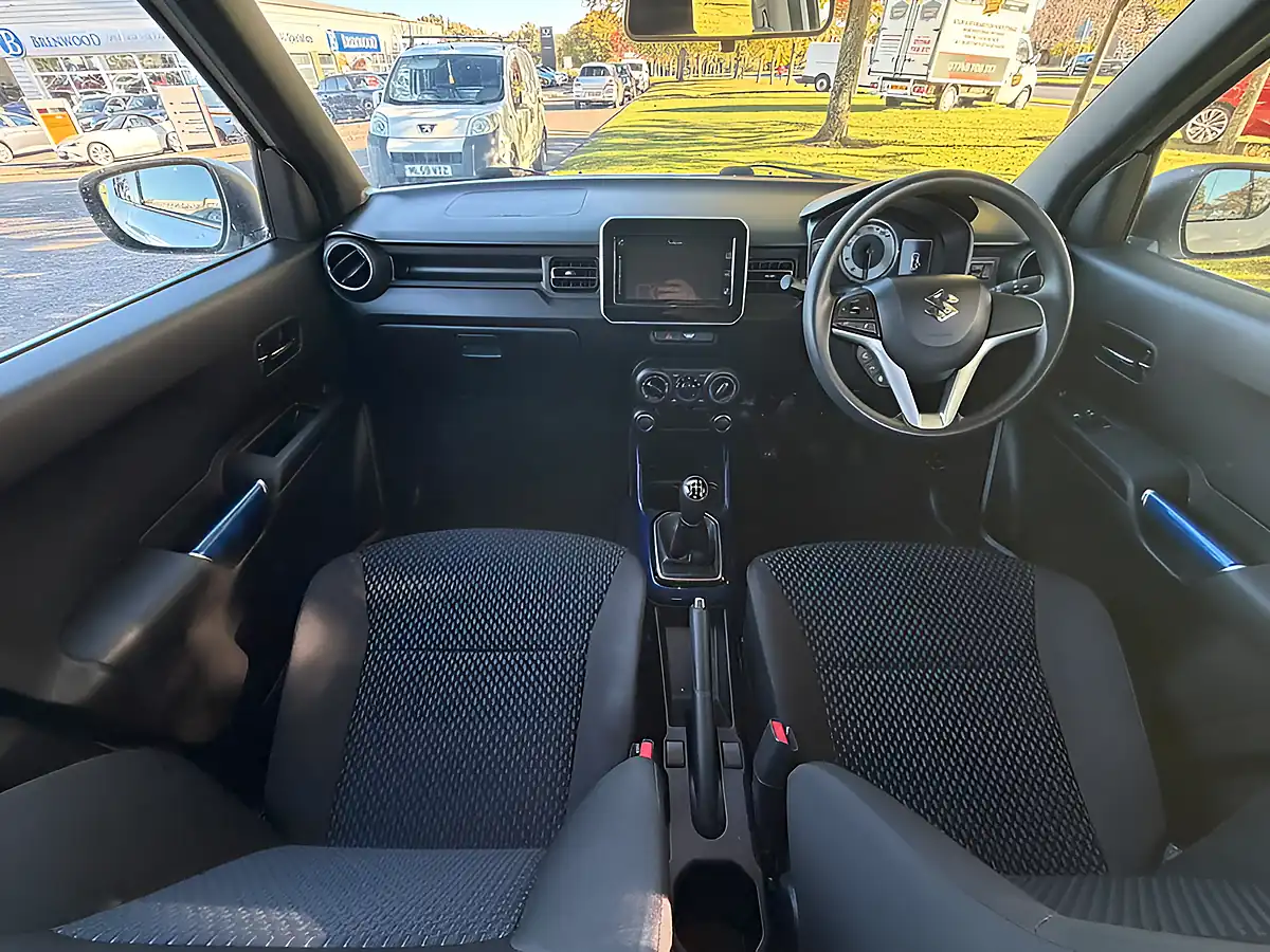 Used 2021 Suzuki Ignis Sz-T White - Interior and Exterior details 15