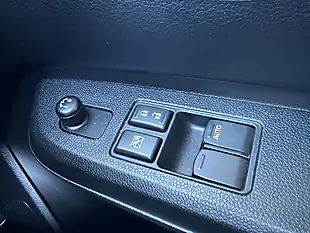 Used 2021 Suzuki Ignis Sz-T White - Interior and Exterior details 8