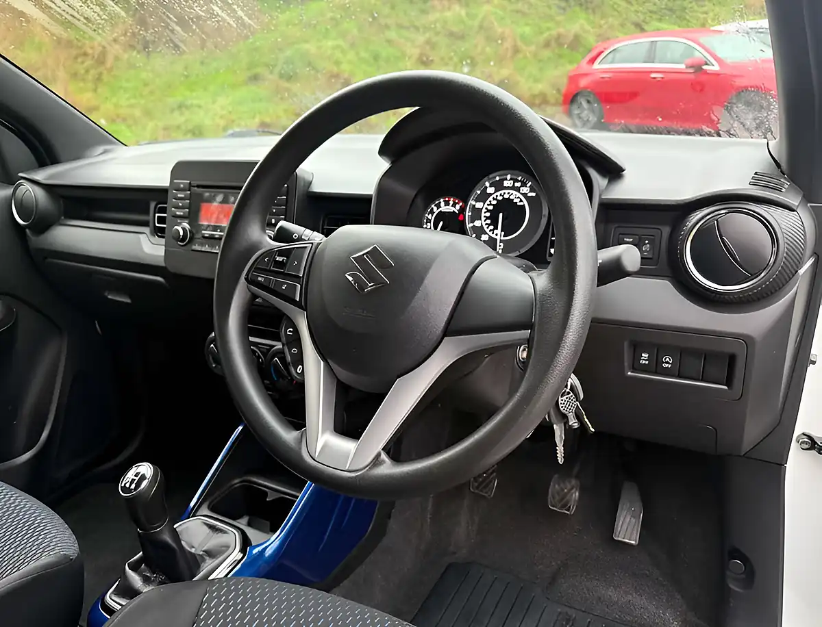 Used 2021 Suzuki Ignis SZ3 Pure White Pearl - Interior and Exterior details 16