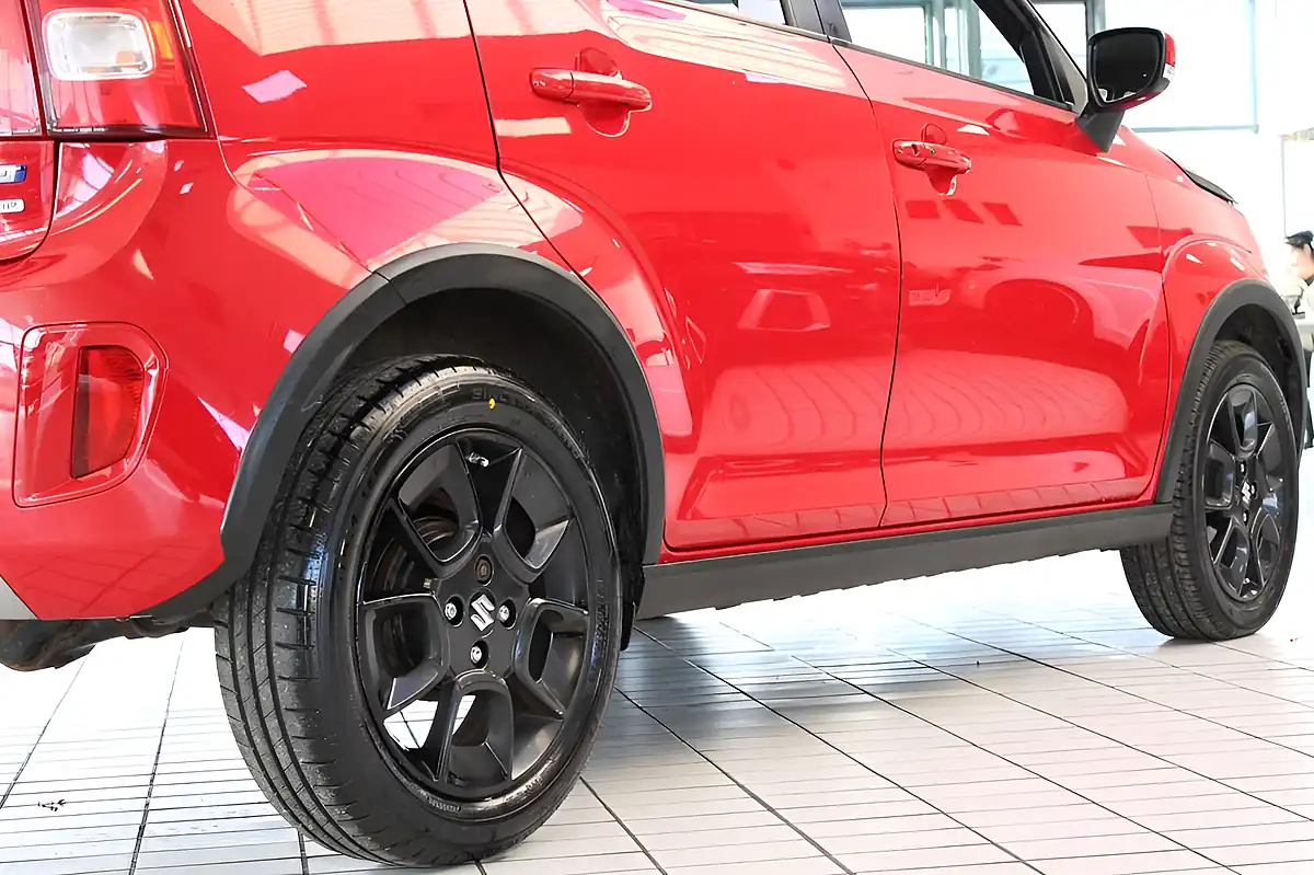 Used 2021 Suzuki Ignis SZ5 Red - Interior and Exterior details 15