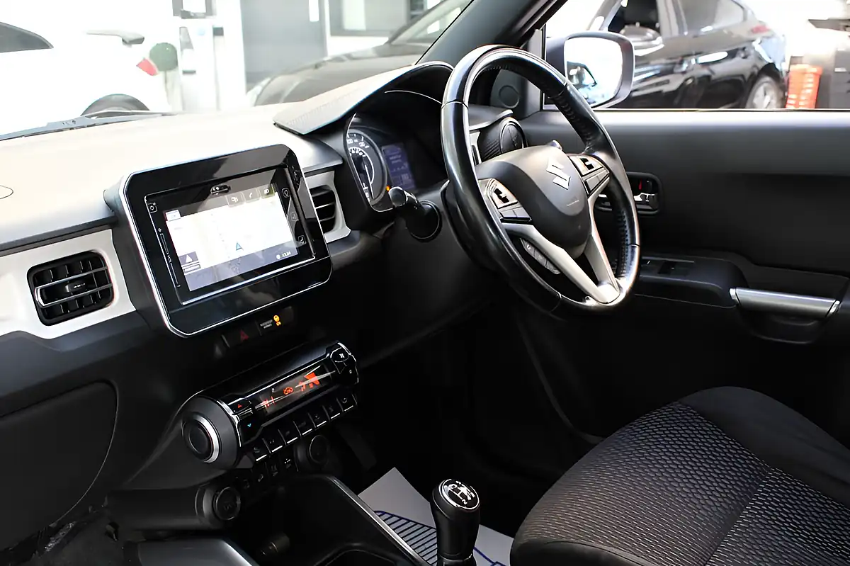 Used 2021 Suzuki Ignis SZ5 Red - Interior and Exterior details 20