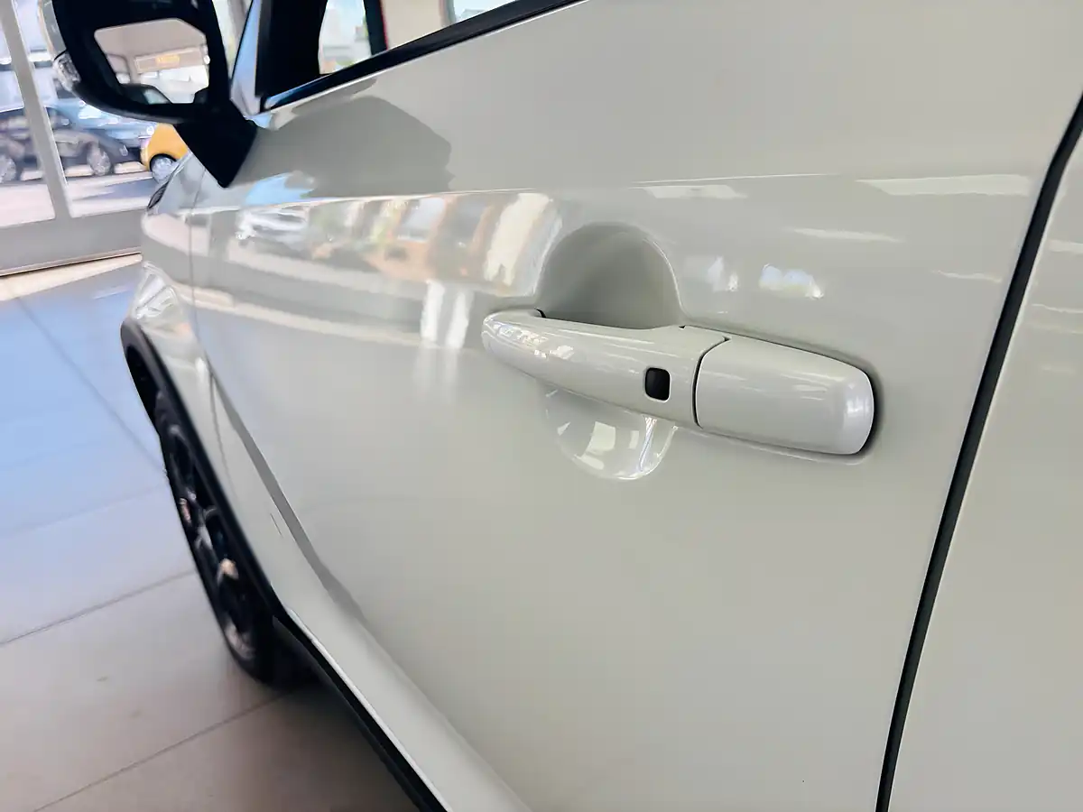 Used 2021 Suzuki Ignis SZ5 White - Interior and Exterior details 15