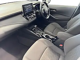 Used 2021 Suzuki Swace Sz-T White - Interior and Exterior details 10
